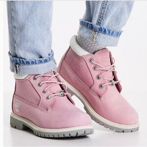 🎉HP🎉 Timberland Stylish Boots, Pink